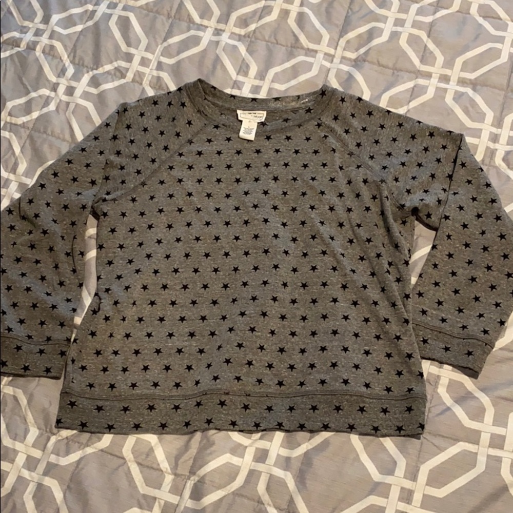 For the Republic Women’s Sweater ⭐️ size Large